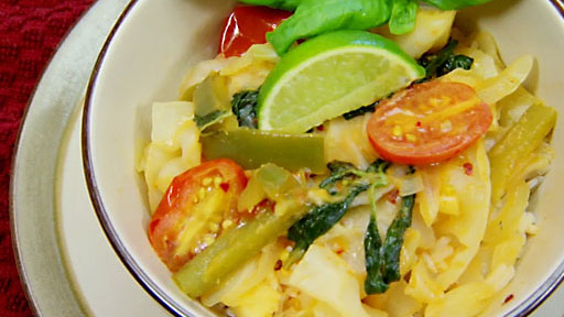 Thai Cabbage Curry Screenshot from America's Heartland Season 7 Episode 20